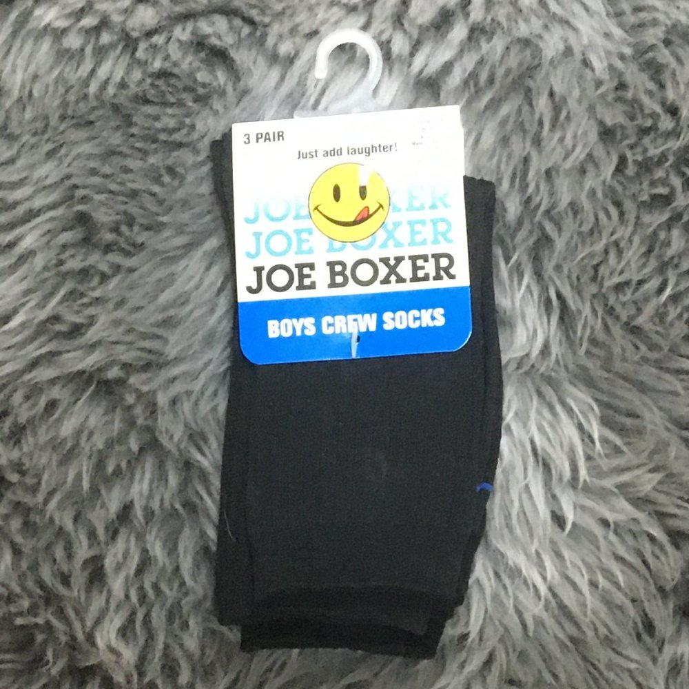 Joe Boxer | Boy's Crew Socks | 3 Pack | Black | Size 6-8.5